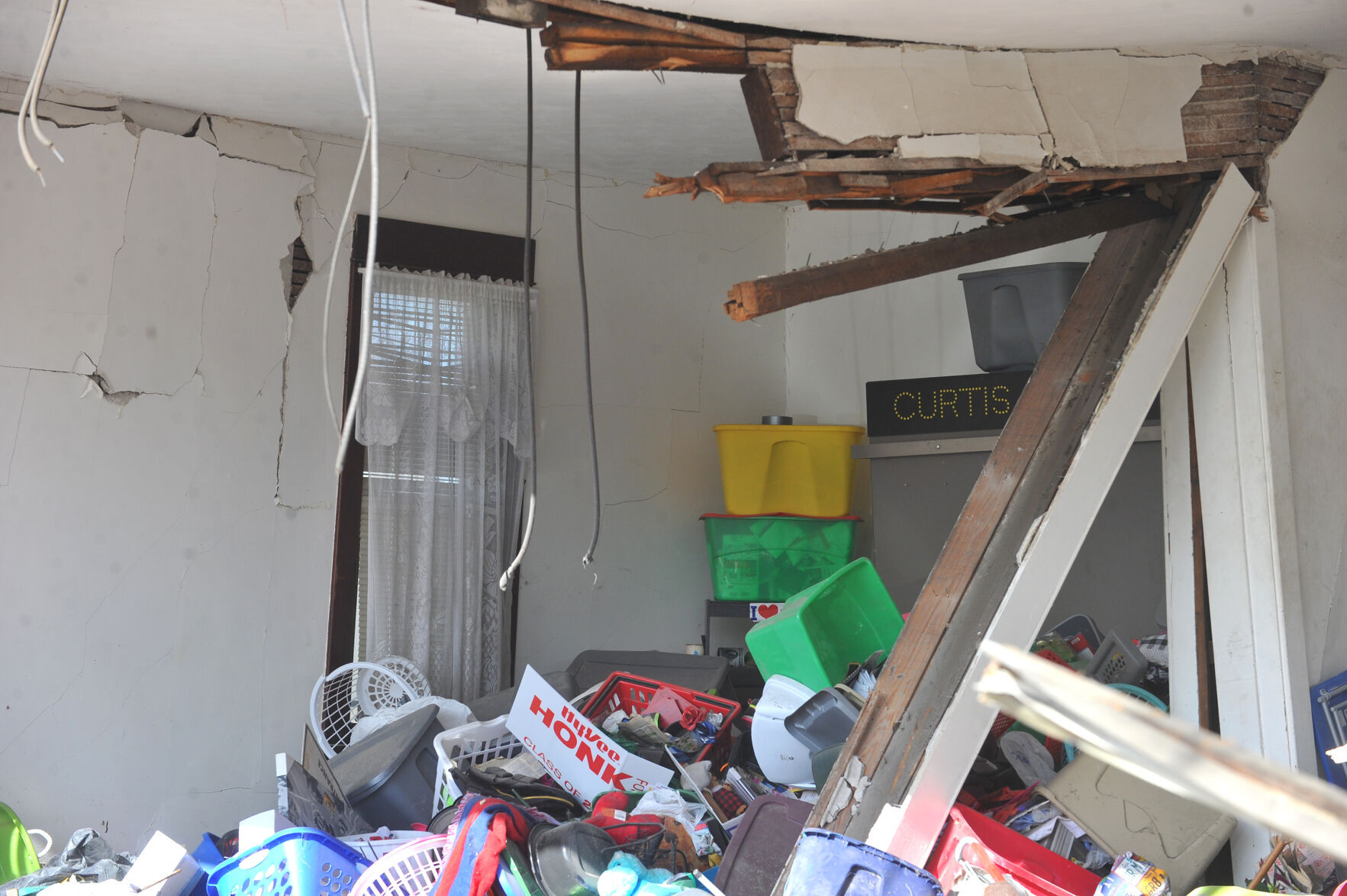 022822-qc-nws-crash-104